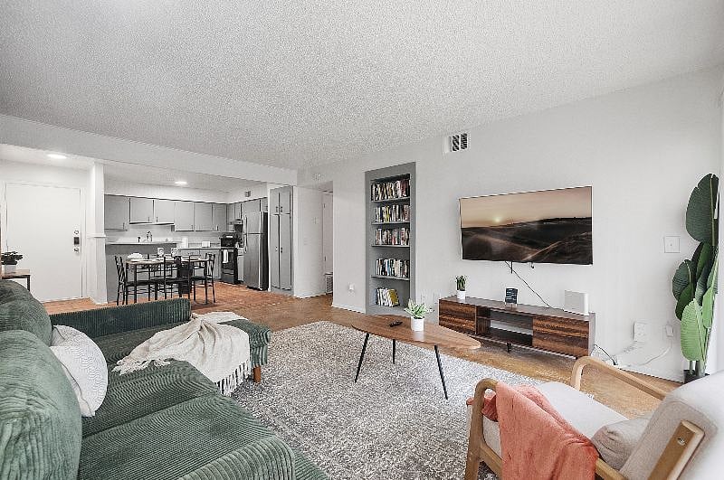 Furnished Finder property 533761_1 photo 13