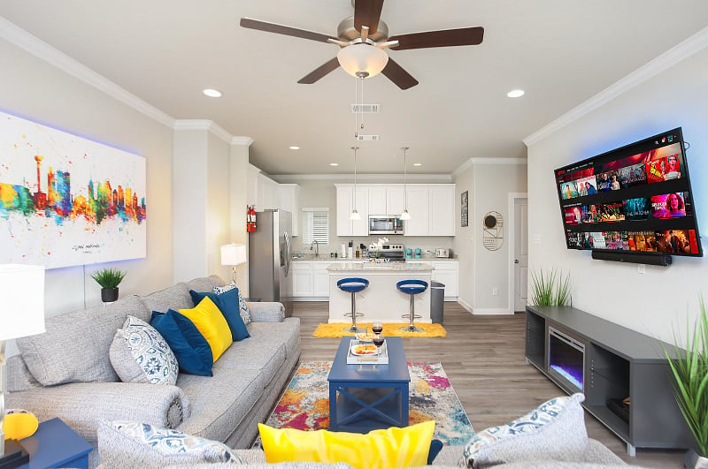 Shared space for cooking and/or great local food (i.e. Pearl District vendors), and a streaming TV/movie.