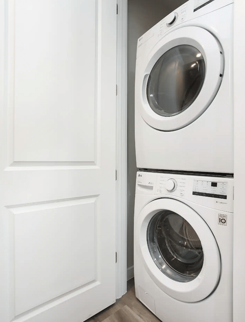 Shared, Extra-Capacity LG washer/dryer (2nd Flr)