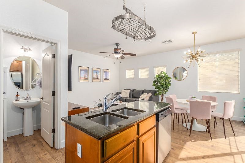 Furnished Finder property 533828_1 photo 6