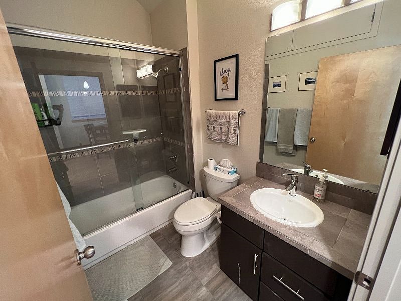 Furnished Finder property 533888_1 photo 2