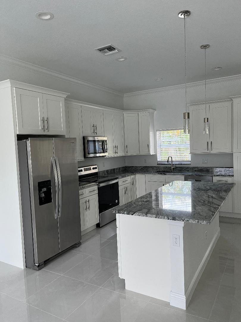 Furnished Finder property 534023_1 photo 6