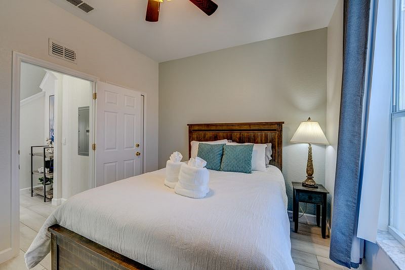 Furnished Finder property 534044_1 photo 4