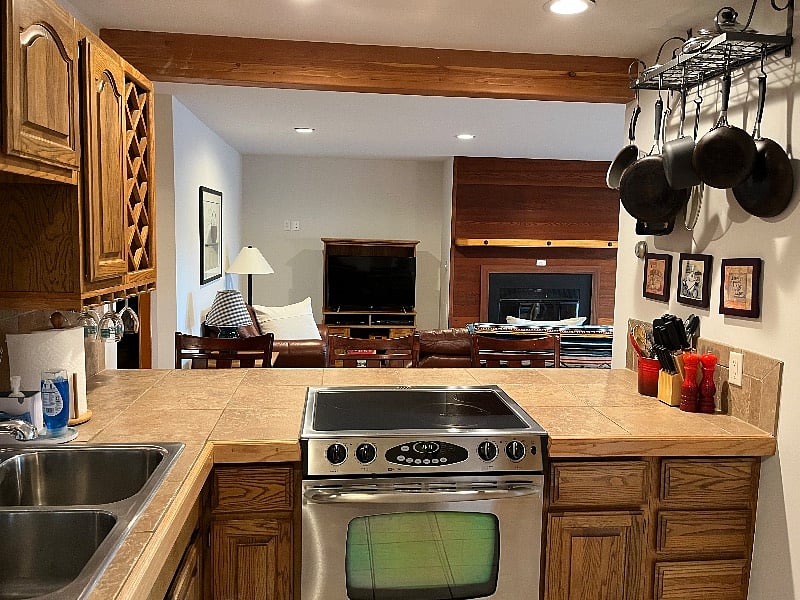 Furnished Finder property 534090_1 photo 5