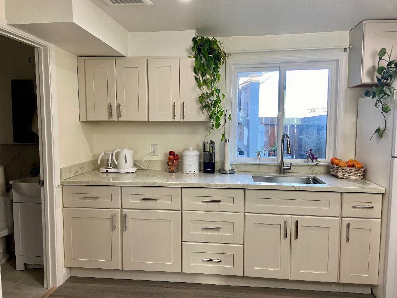 Furnished Finder property 534129_1 photo 13