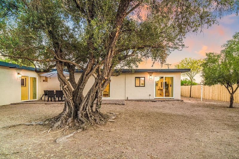 Furnished Finder property 534136_3 photo 23