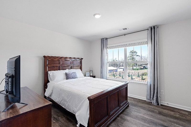 Furnished Finder property 534156_1 photo 17
