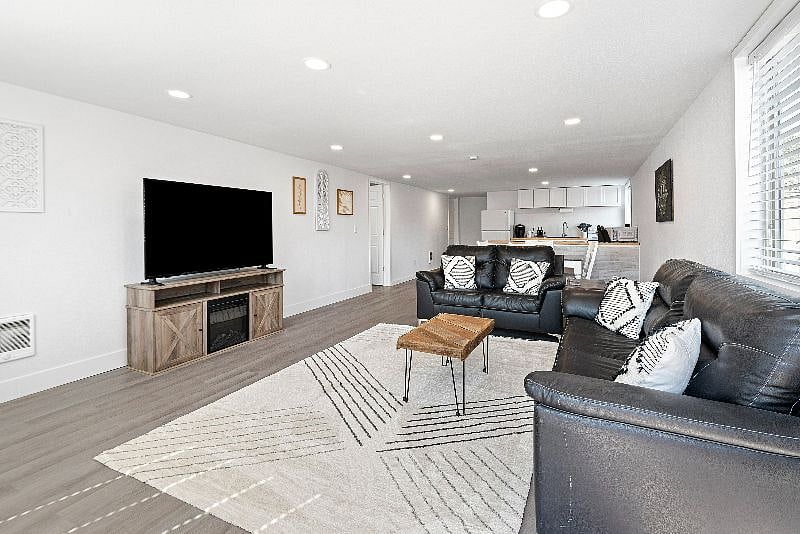 Furnished Finder property 534229_1 photo 1