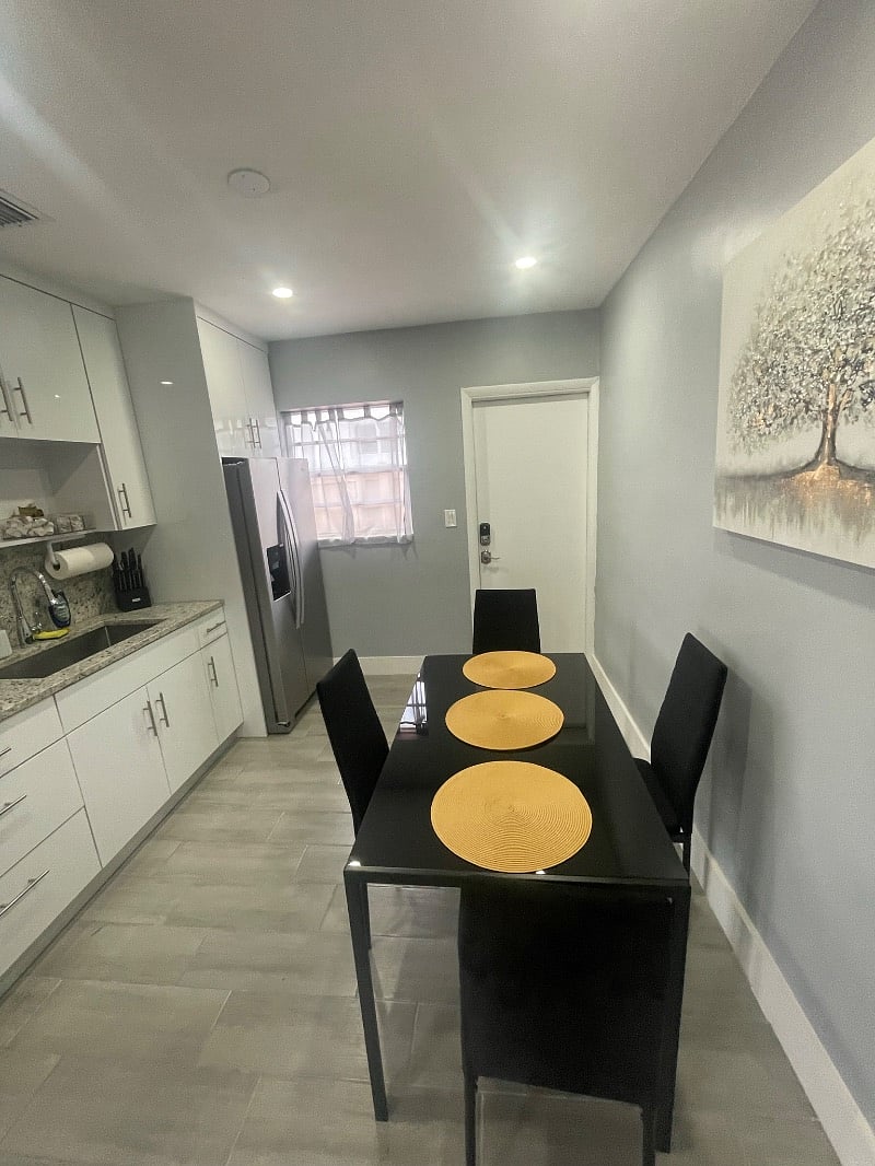 Furnished Finder property 534270_1 photo 3