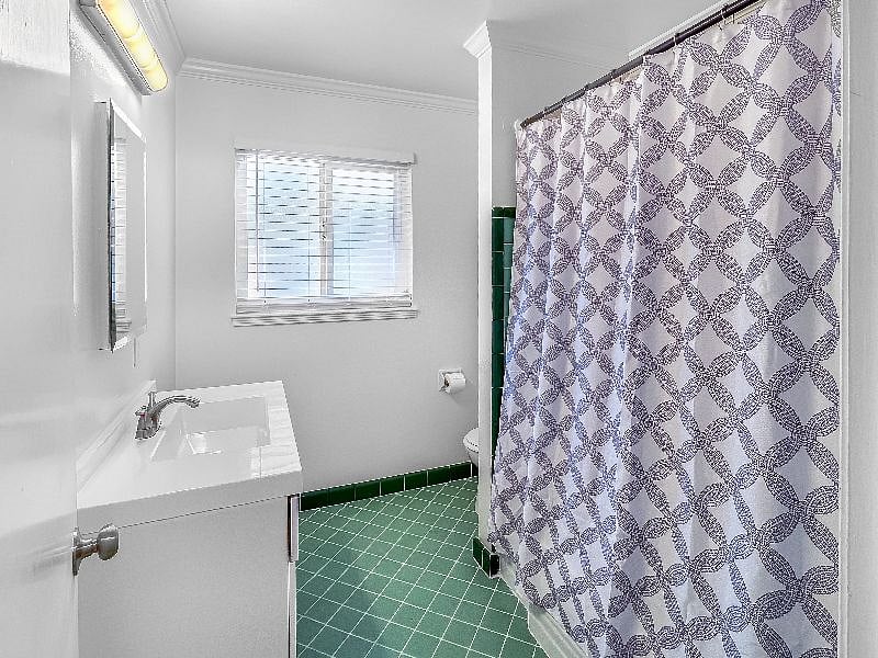 Bathroom from entry