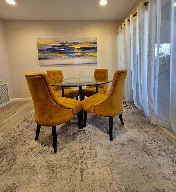 Furnished Finder property 534298_1 photo 9