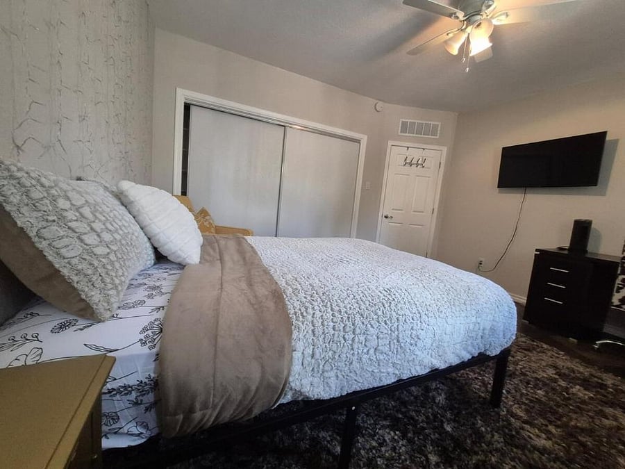 Furnished Finder property 534298_1 photo 34