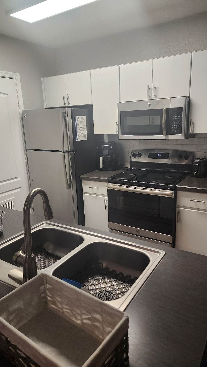 Furnished Finder property 534369_1 photo 8