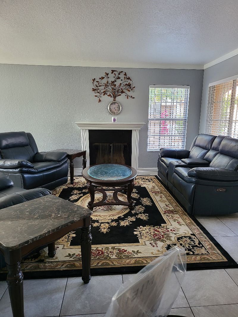 Furnished Finder property 534387_1 photo 3