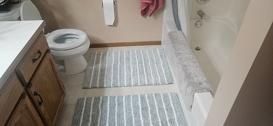 Full Bathroom upper level, not shared