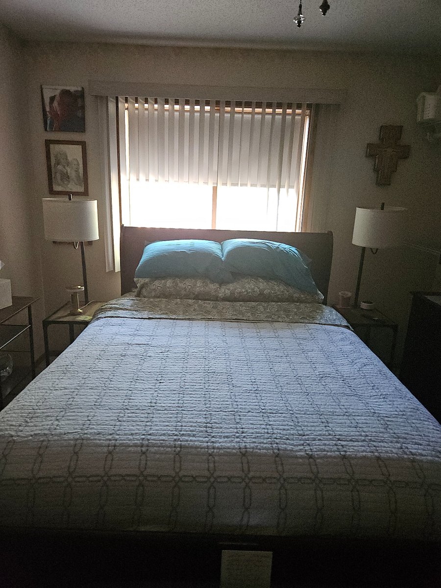 upper bedroom