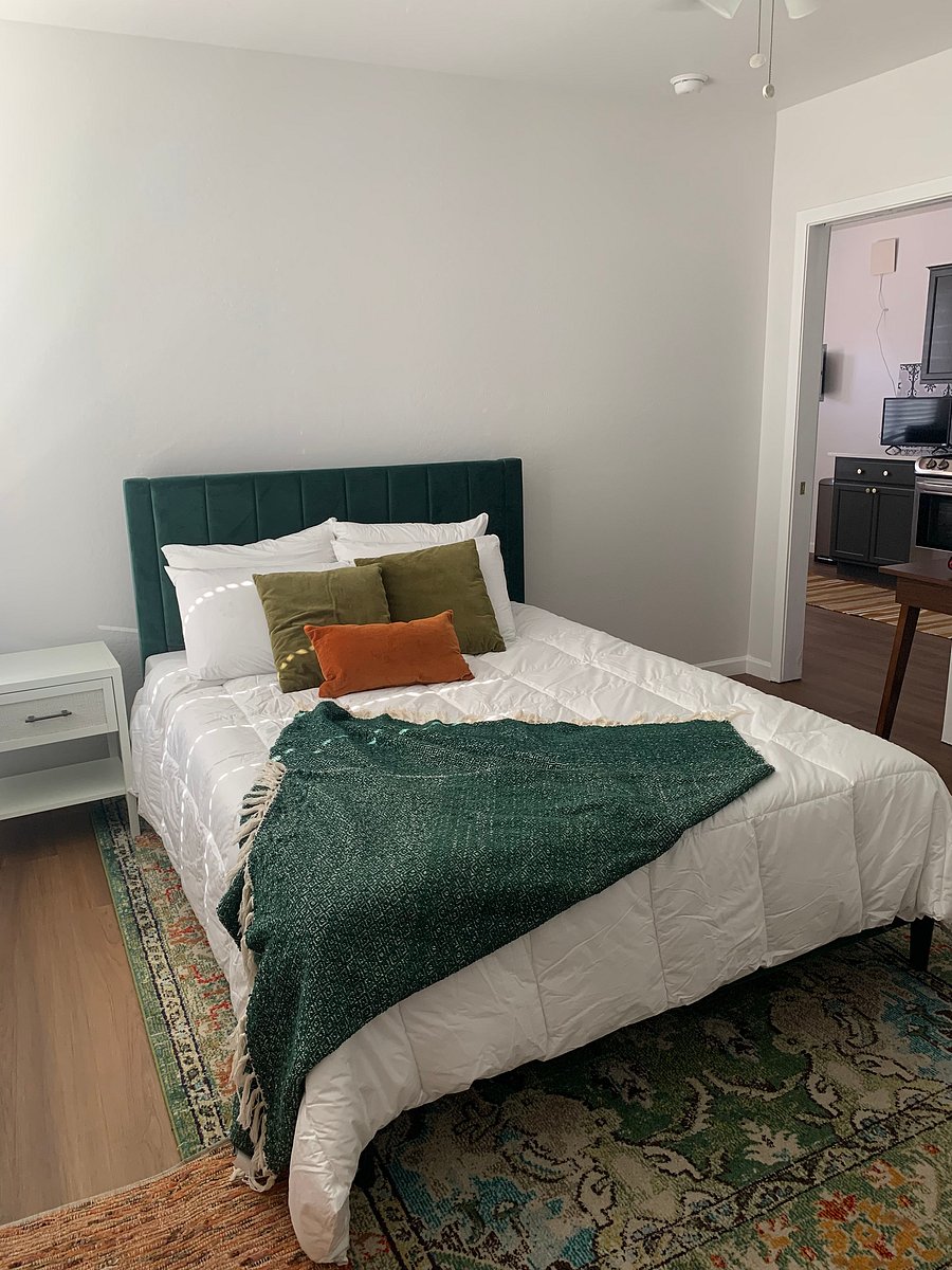 Furnished Finder property 534541_1 photo 13