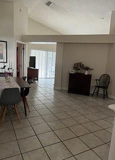 Furnished Finder property 534607_1 photo 10