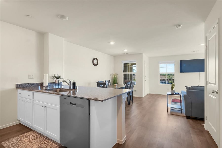 Furnished Finder property 534647_1 photo 6