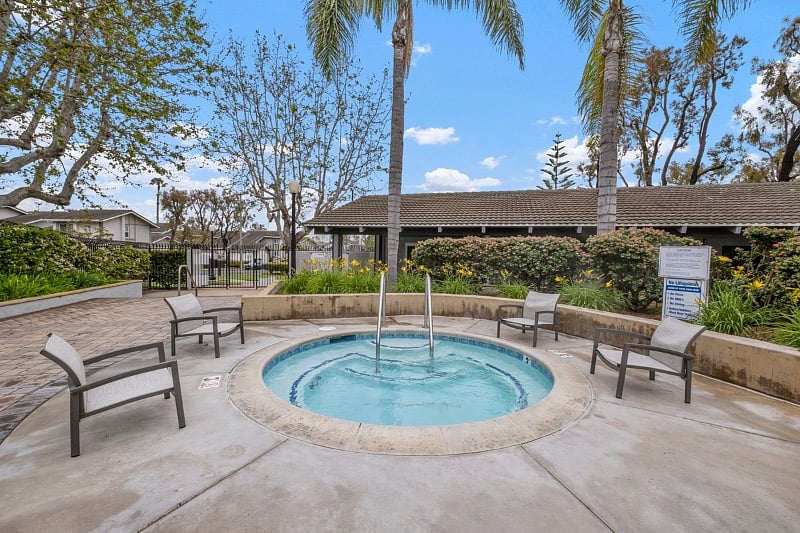 Furnished Finder property 534655_1 photo 37