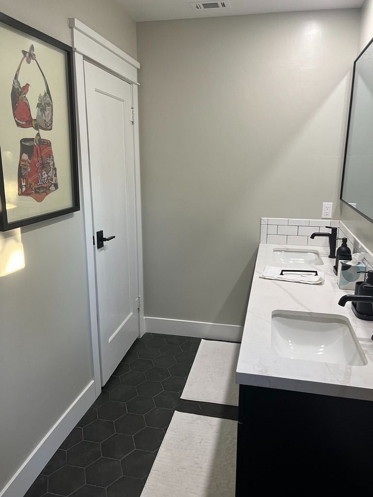Furnished Finder property 534726_1 photo 13