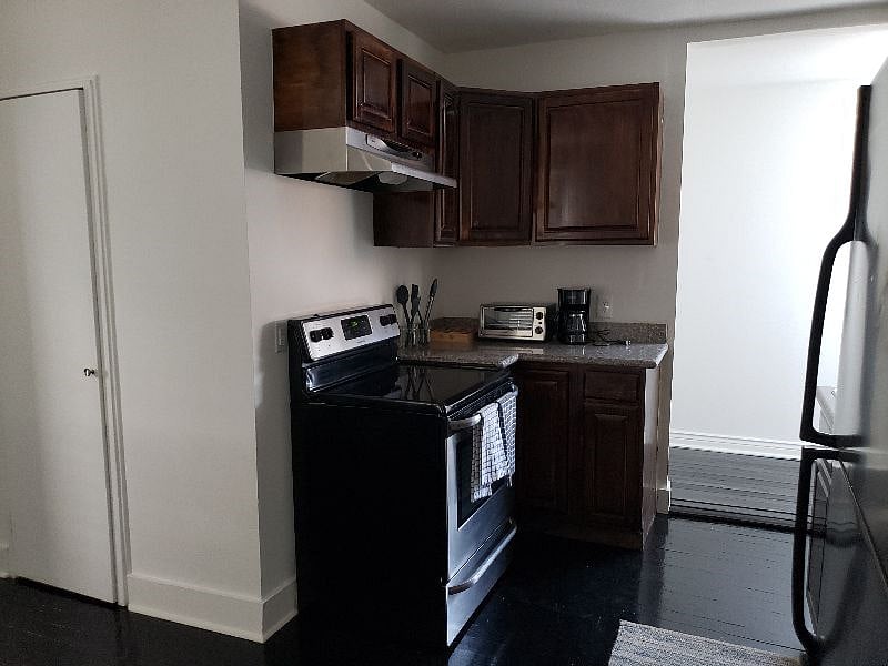 Apt. No. 1: Kitchen