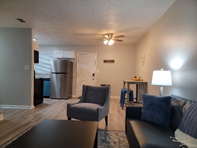Furnished Finder property 534822_2 photo 6