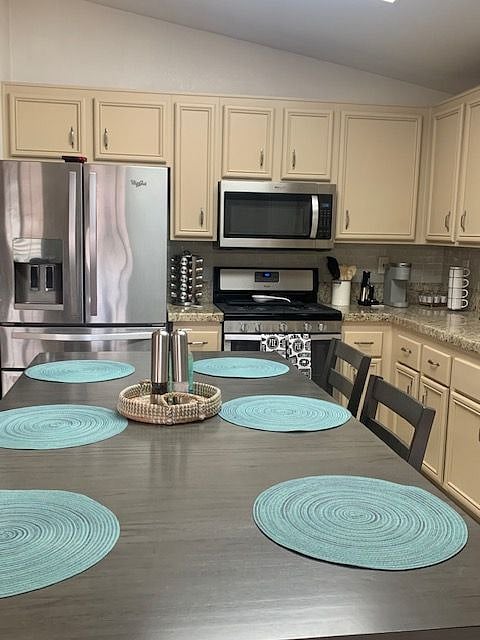 Furnished Finder property 534830_1 photo 10