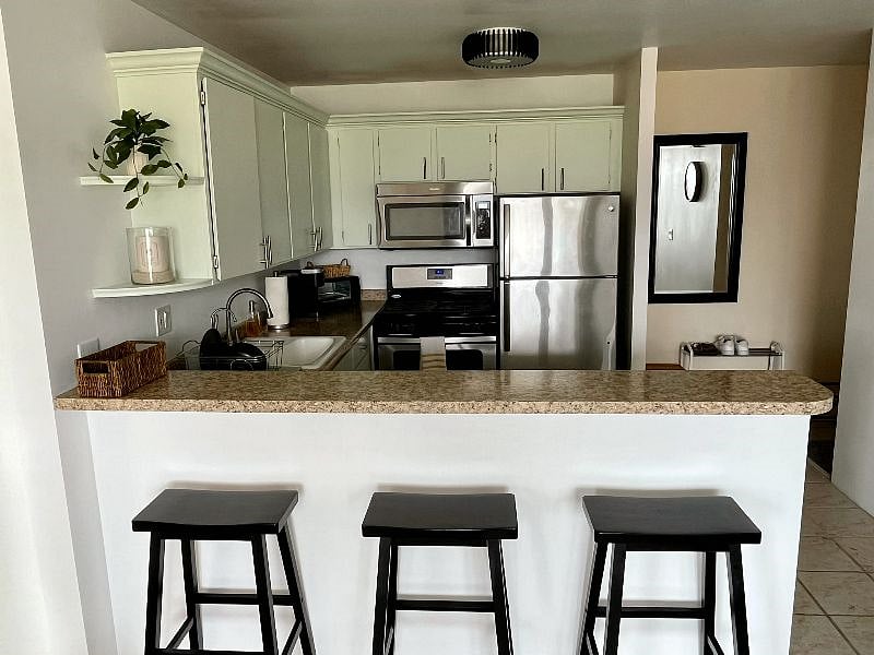 Fully stocked kitchen