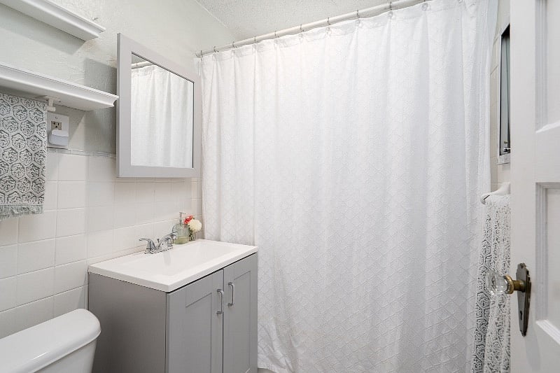 Upstairs bathroom