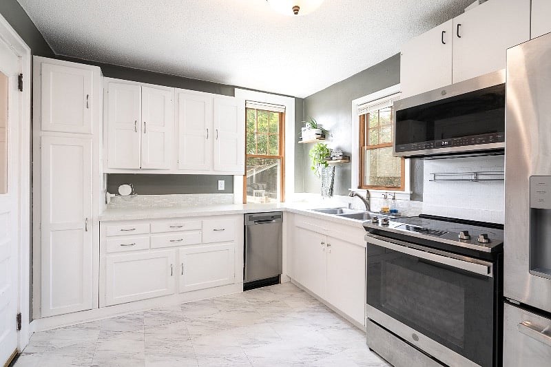 Large updated kitchen