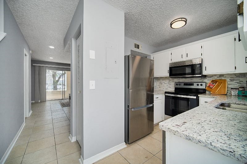 Furnished Finder property 534953_1 photo 33