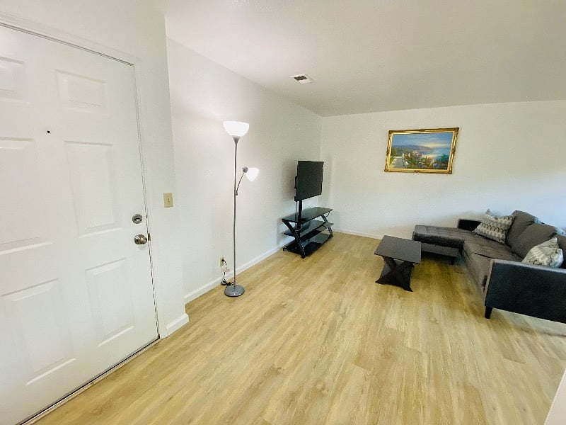 Furnished Finder property 535003_1 photo 3