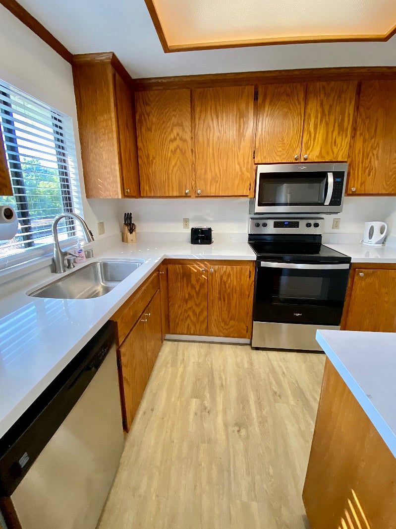 Furnished Finder property 535003_1 photo 17