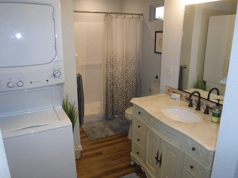 Full bath and laundry