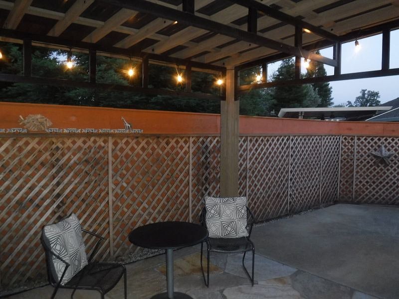 Good privacy in patio