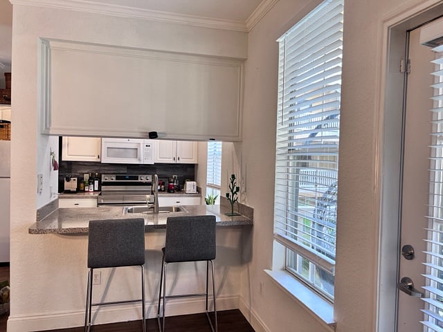 Furnished Finder property 535013_1 photo 36