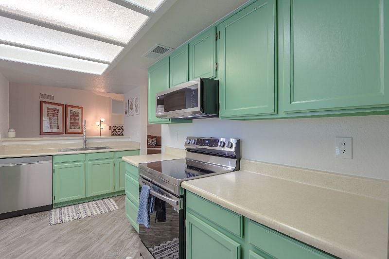 Furnished Finder property 535062_1 photo 9