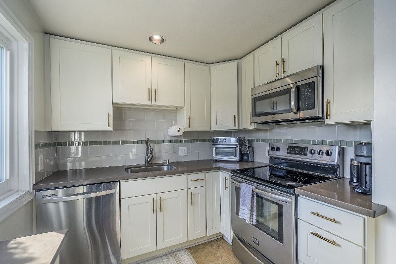 Furnished Finder property 535070_1 photo 8