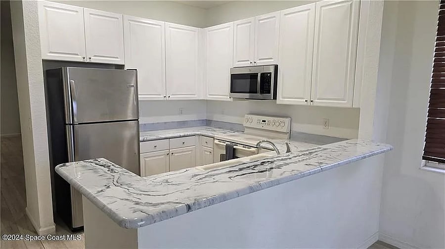 Furnished Finder property 535122_1 photo 8
