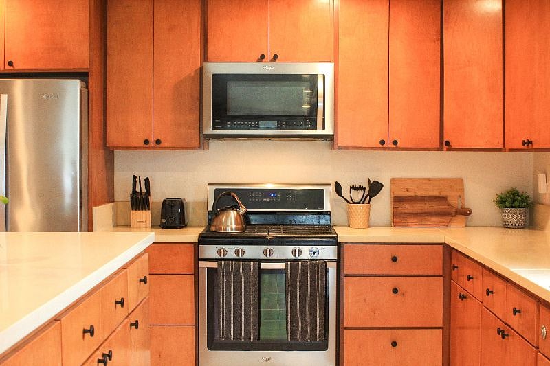 Fully stocked kitchen.