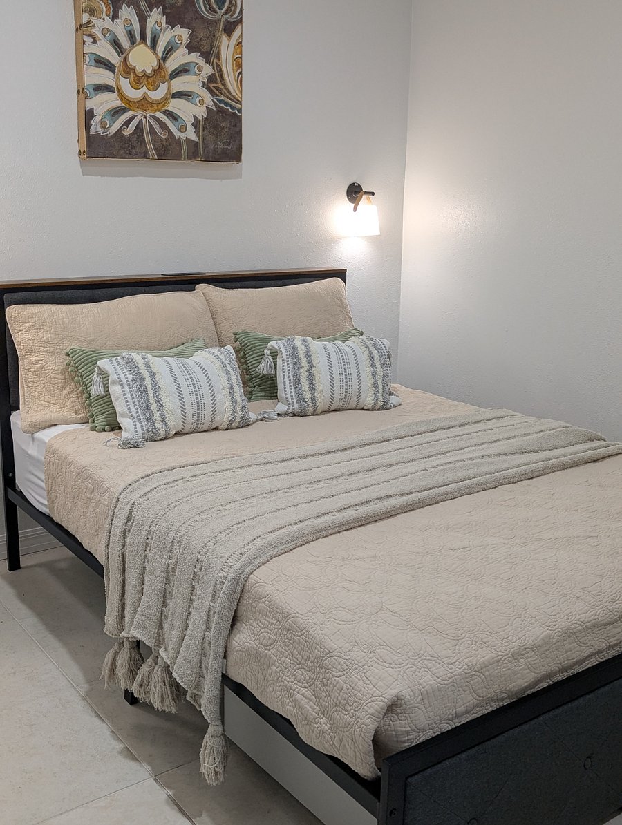 Furnished Finder property 535129_1 photo 7