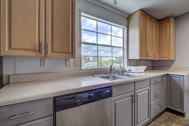 Furnished Finder property 535143_1 photo 10
