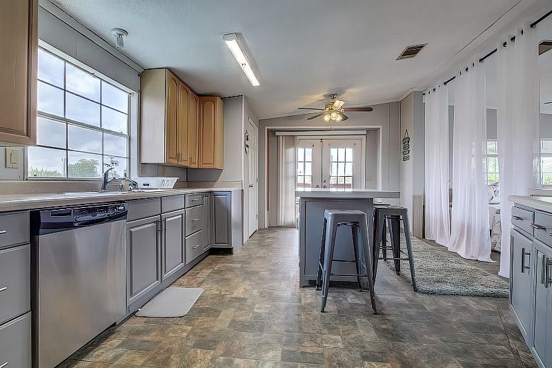 Furnished Finder property 535143_1 photo 11