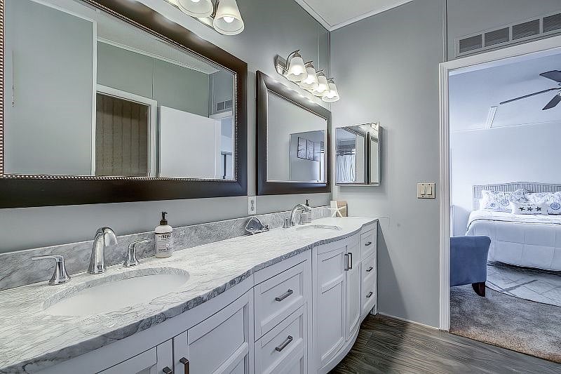 Furnished Finder property 535143_1 photo 24