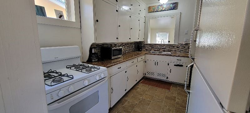 Furnished Finder property 535159_1 photo 8
