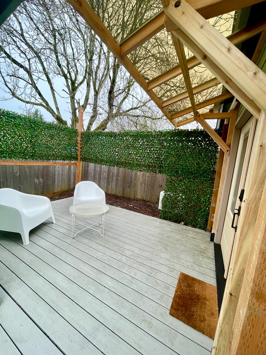 Private seating area
