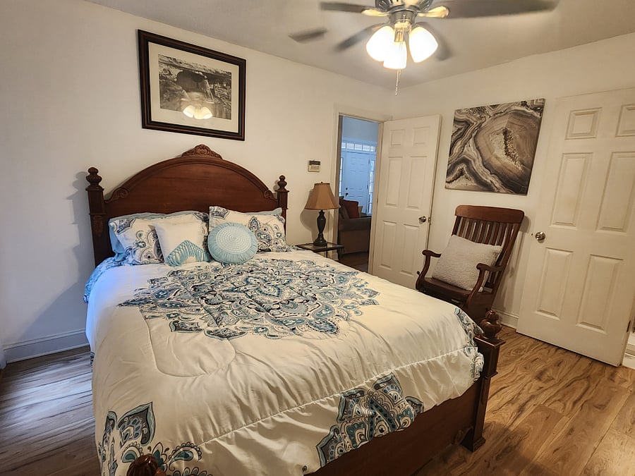 Furnished Finder property 535230_1 photo 9