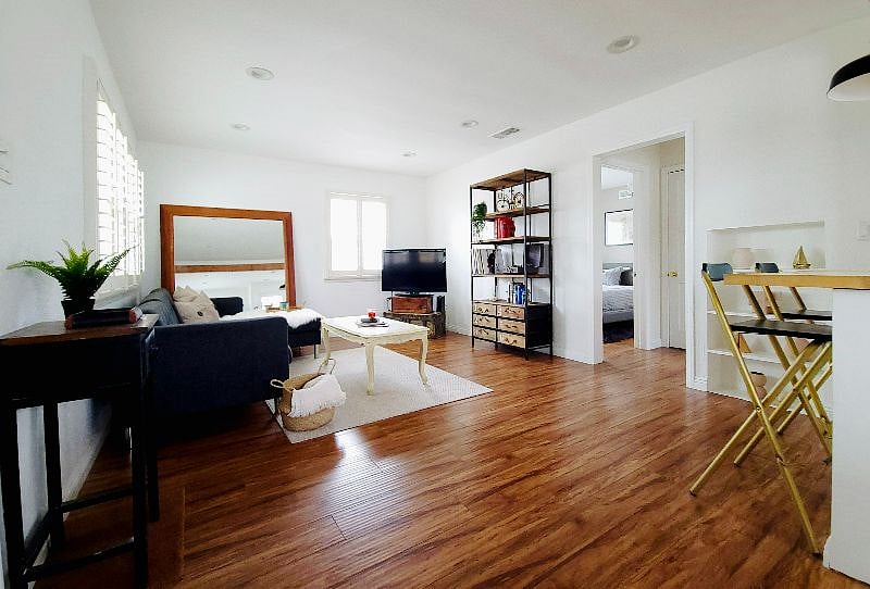 Furnished Finder property 535318_1 photo 6