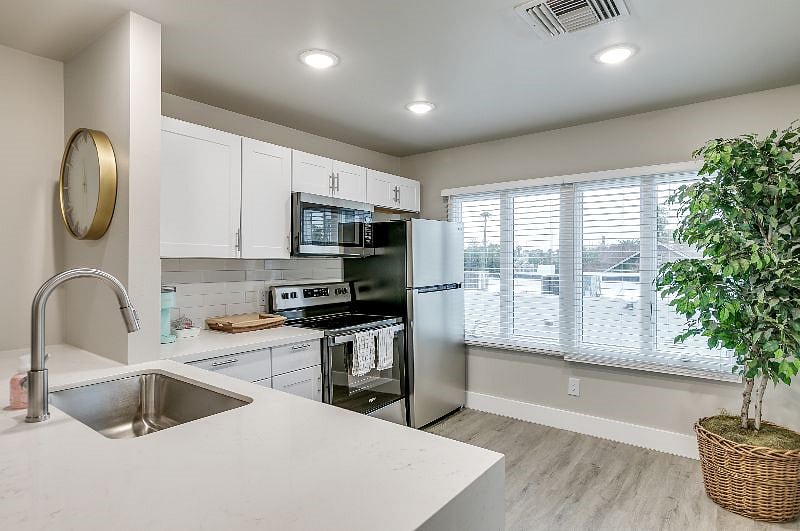 Furnished Finder property 535376_1 photo 8